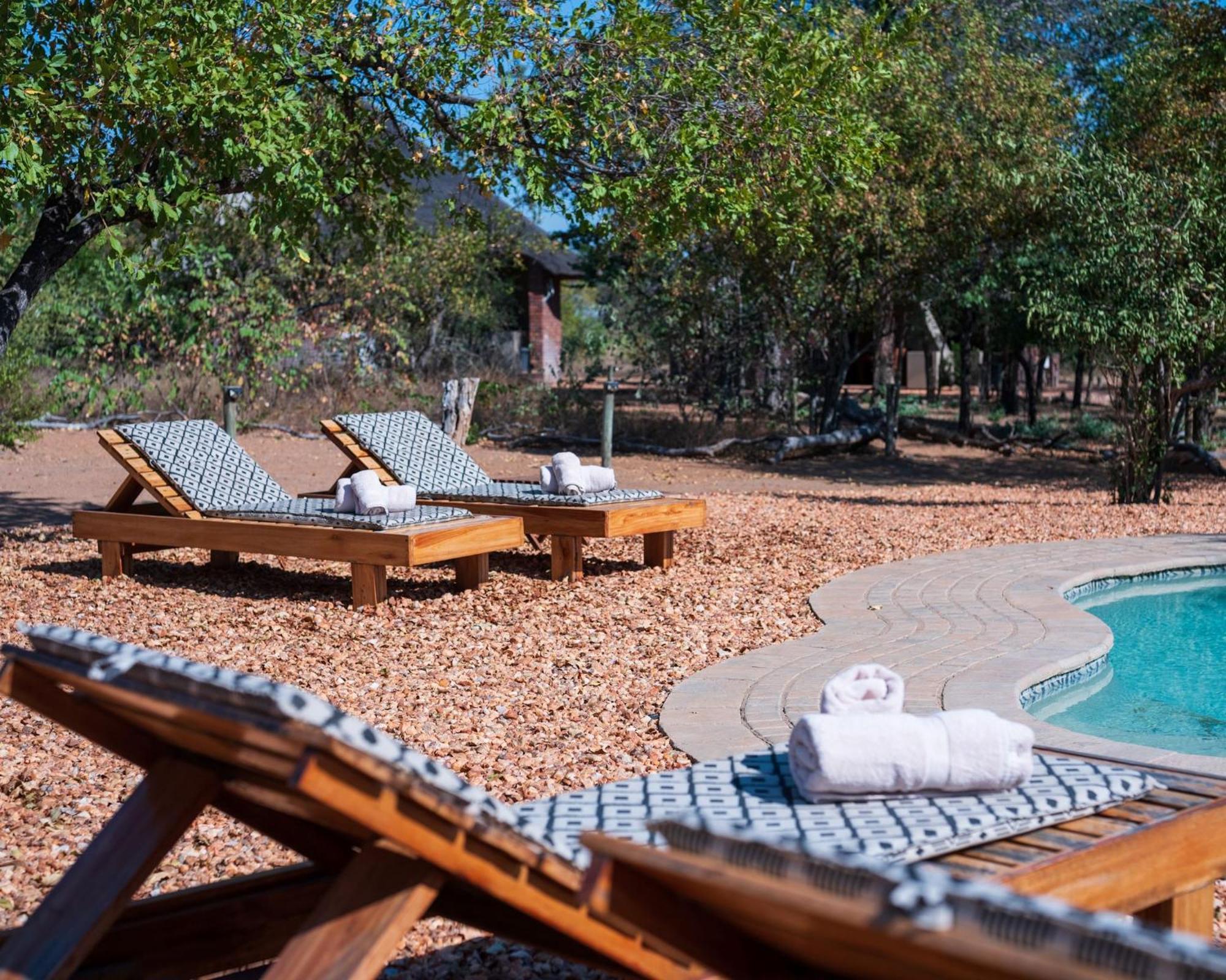 Masorini Bush Lodge & Safari Tents พาลาบอร์วา ภายนอก รูปภาพ