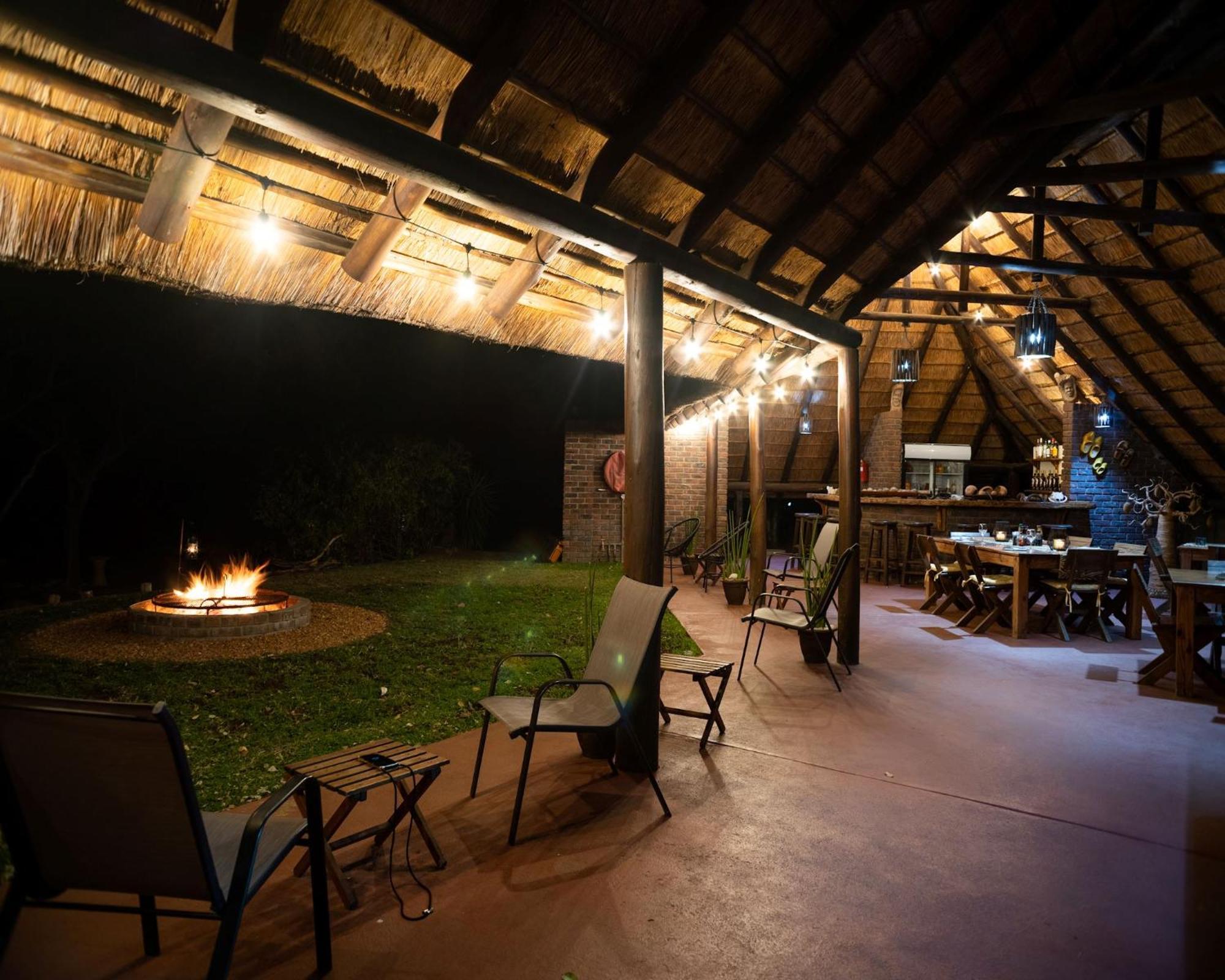 Masorini Bush Lodge & Safari Tents พาลาบอร์วา ภายนอก รูปภาพ
