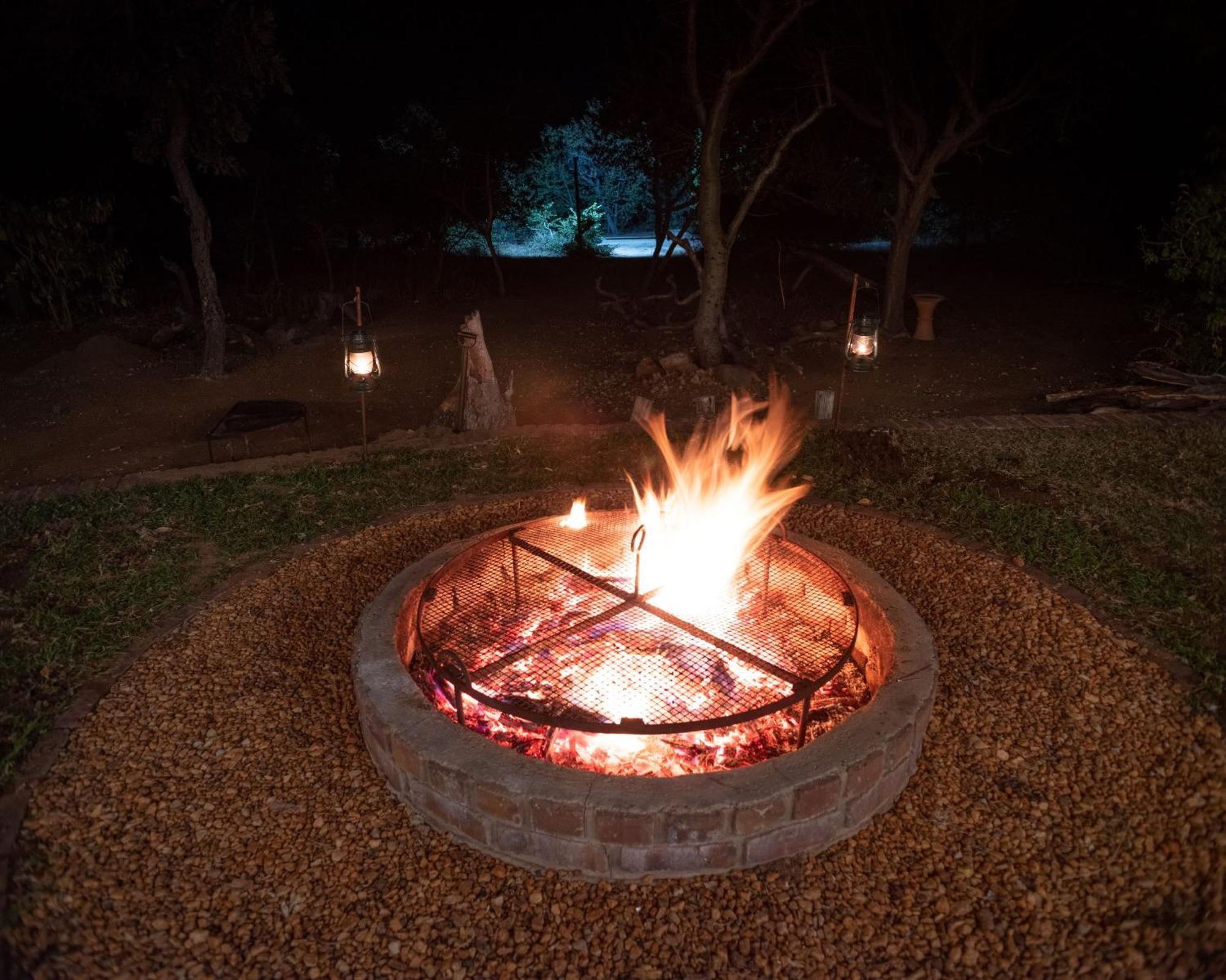 Masorini Bush Lodge & Safari Tents พาลาบอร์วา ภายนอก รูปภาพ